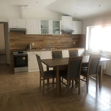 Apartment Vrbecka Hospoda *
